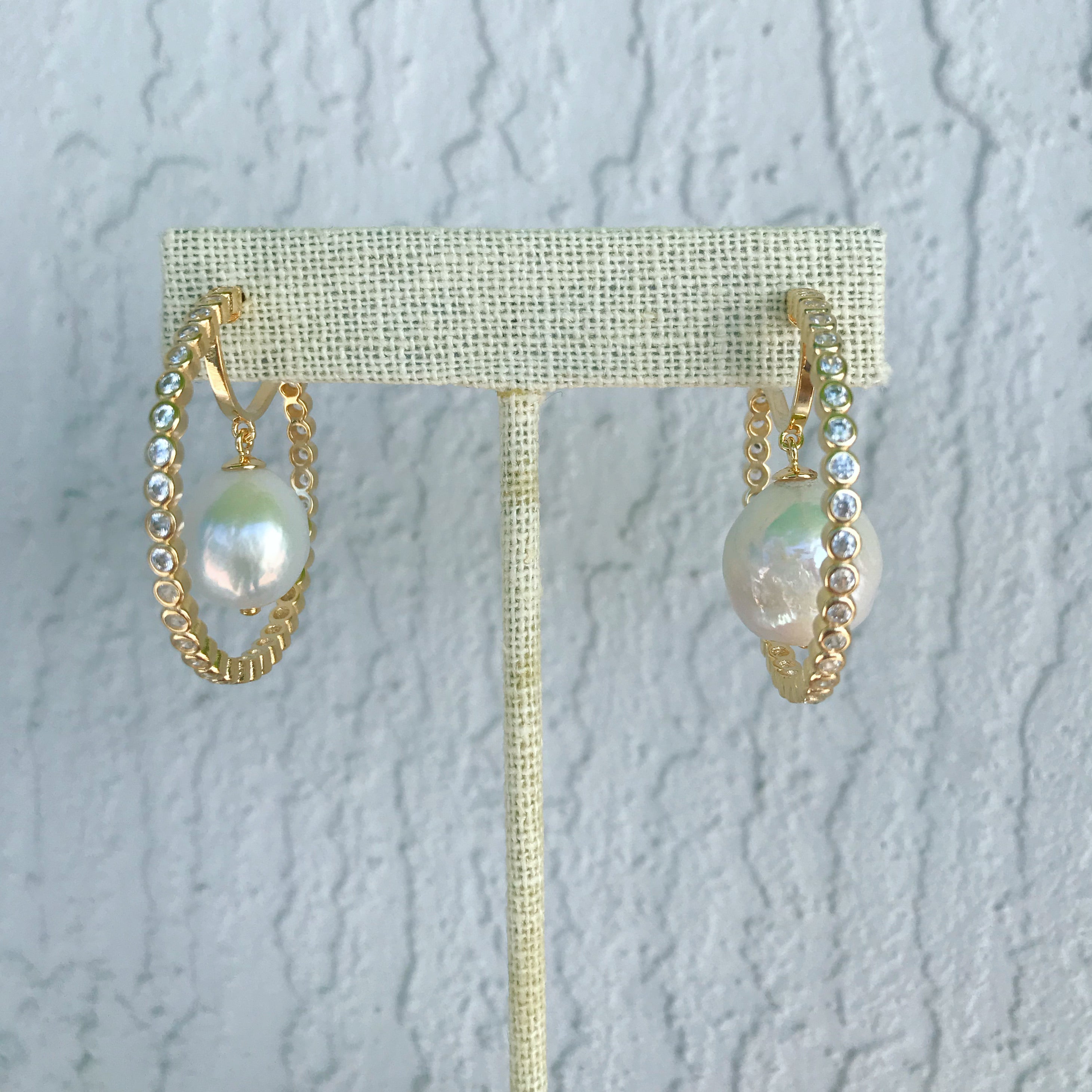 Floating Pearl Hoops